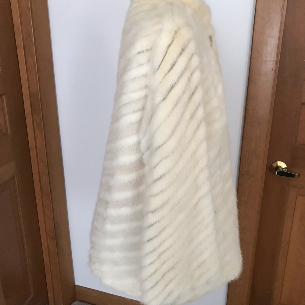 VINTAGE MINK JACKET - Picture 2 of 9